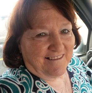 Meet your Posher, Bobbie